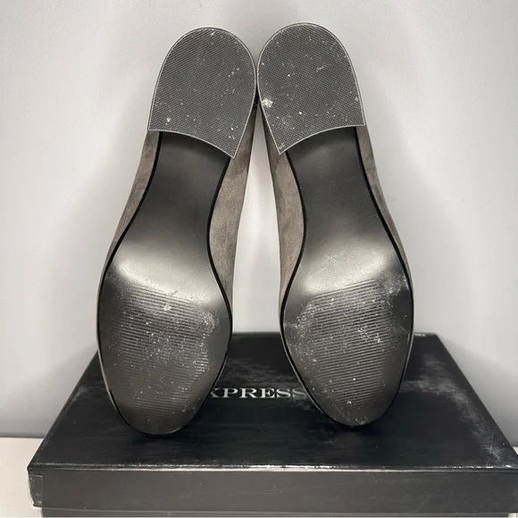 EXPRESSION Amara block heel shoe / pump grey faux suede size 8 with box - Picture 7 of 9